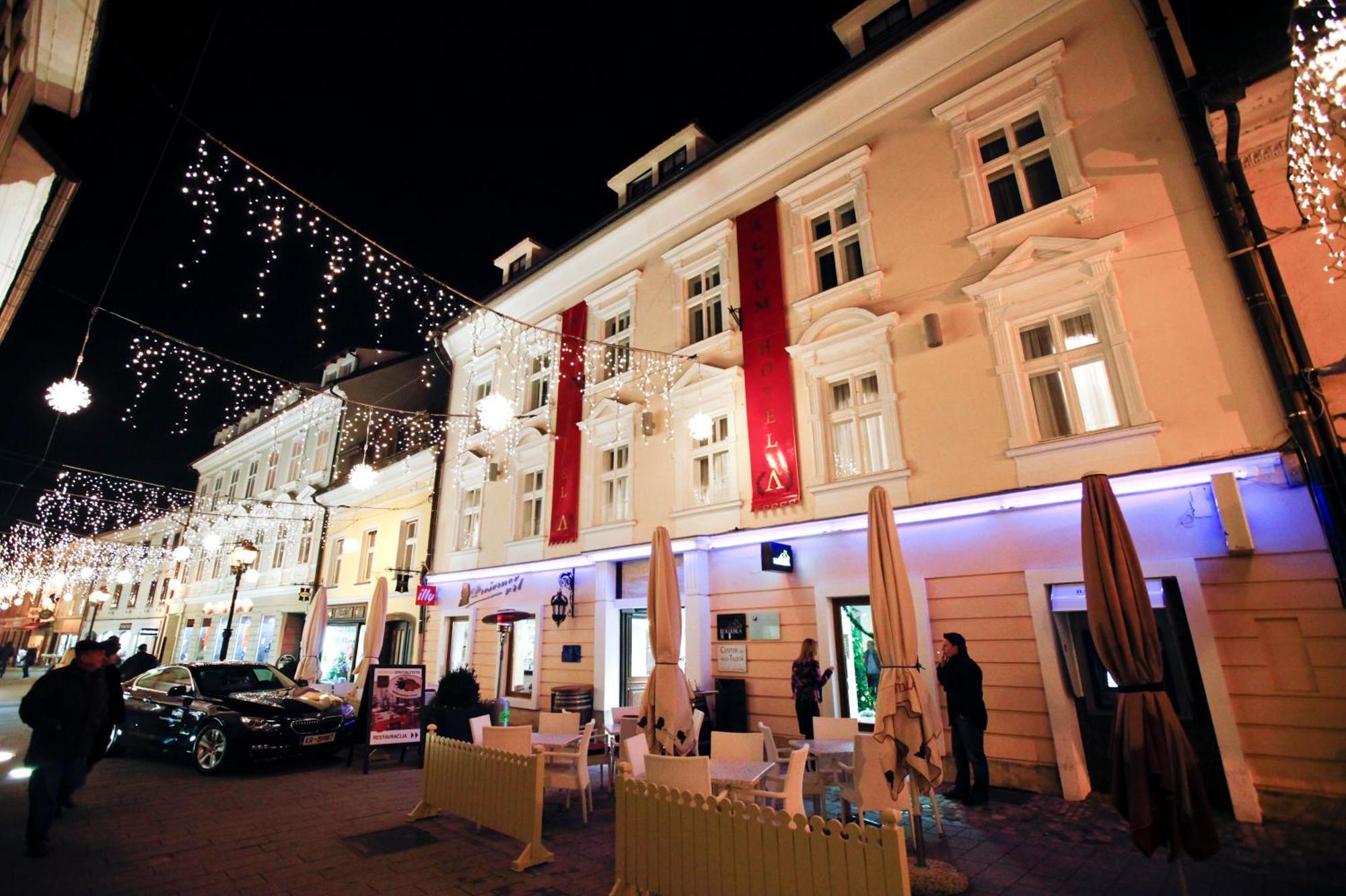 Hotel Actum Kranj Exterior foto